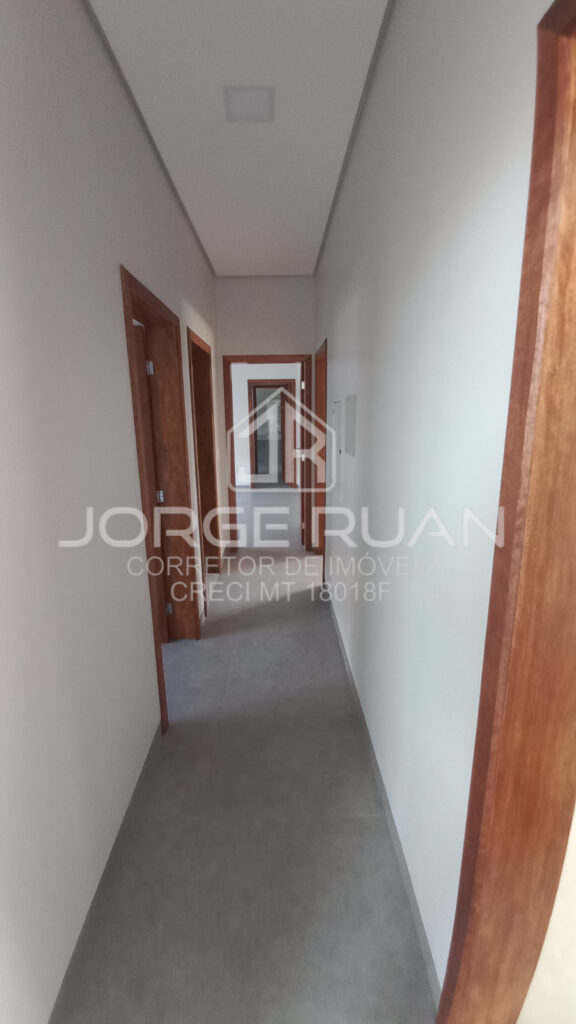 IMÓVEL COM PISCINA DE ALTO PADRÃO NO CENTRO